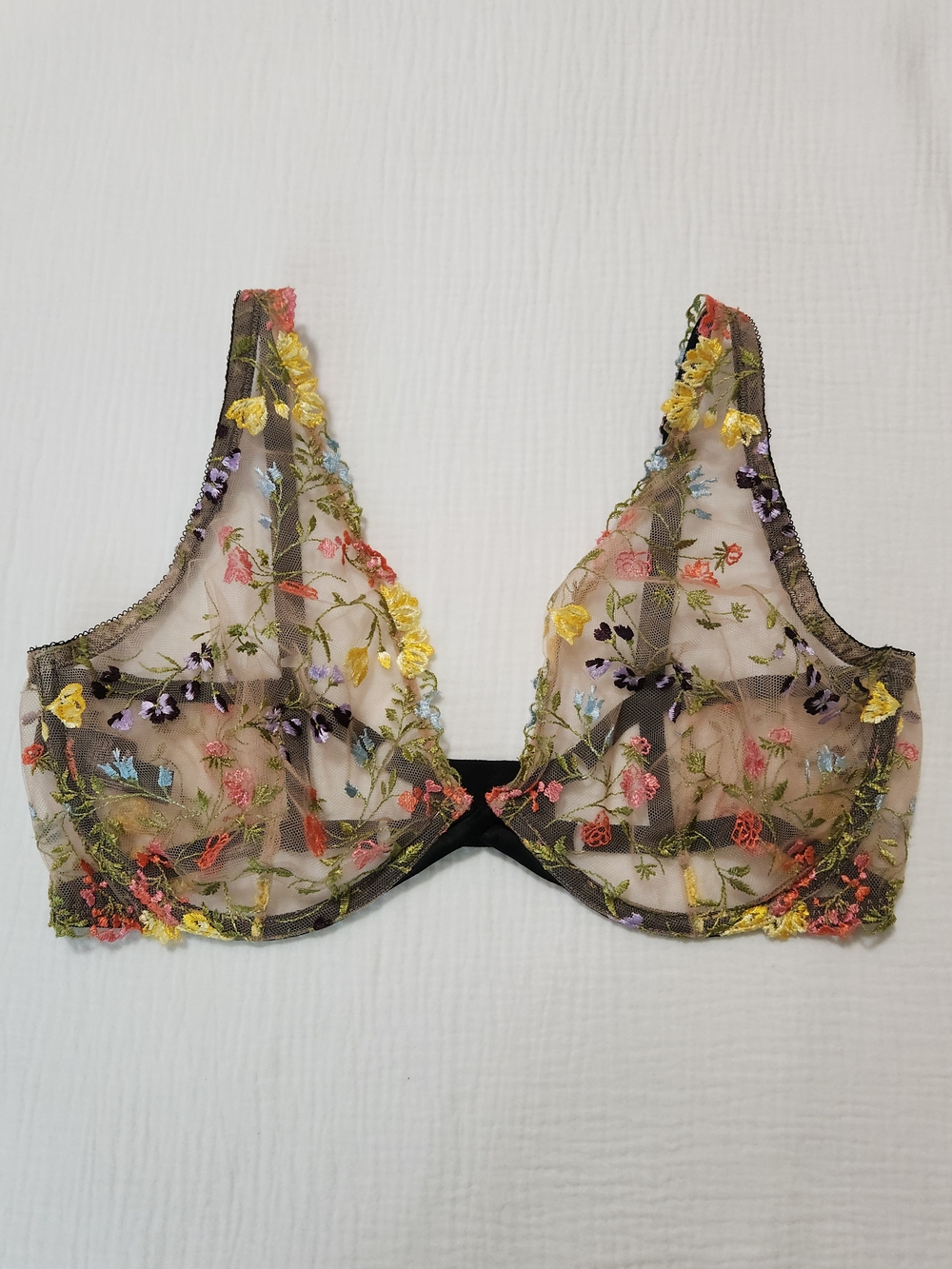 Victoria's Secret Dream Angels Floral Embroidered Unlined Plunge Bra Size 36DD